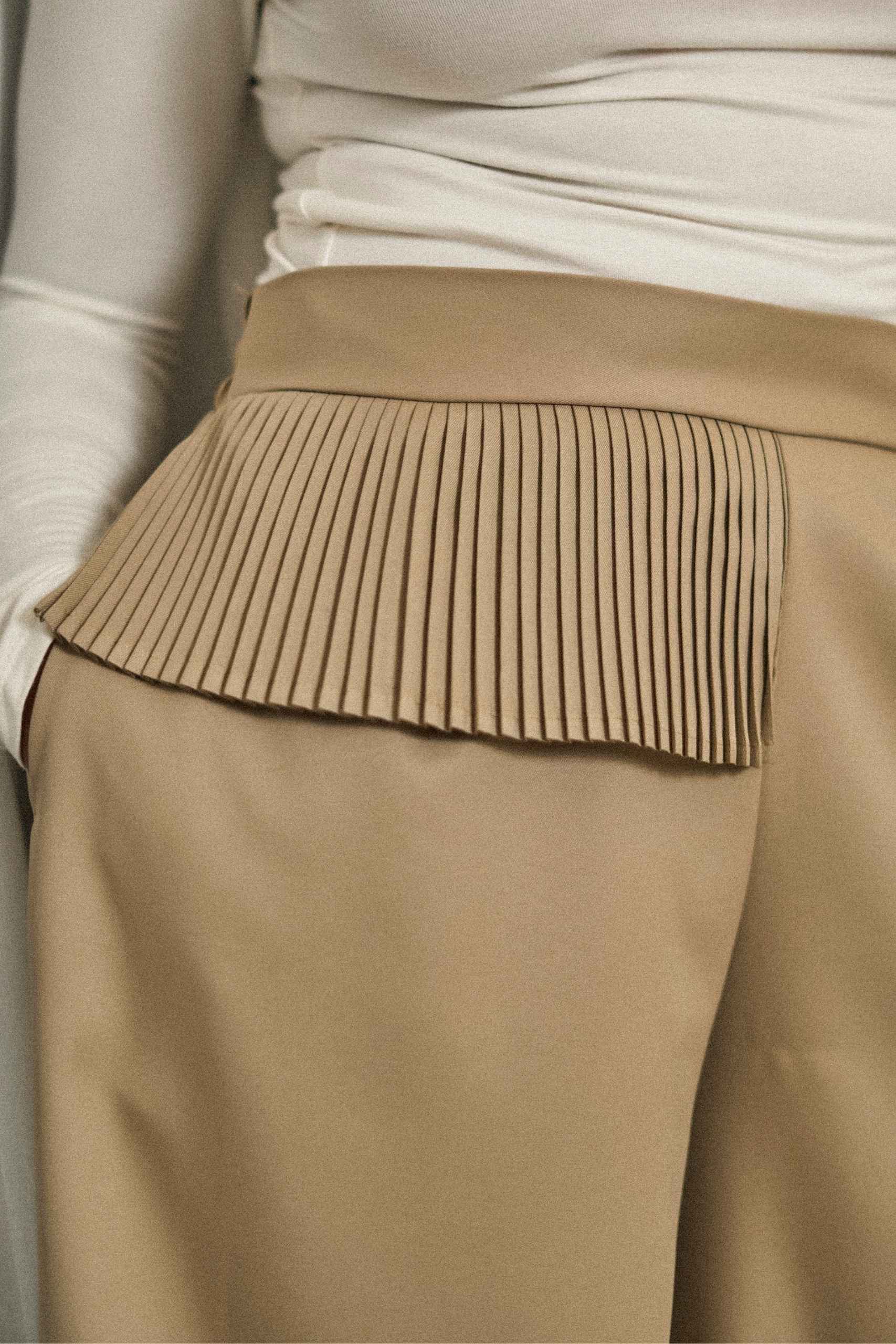 side pleate pants beige pleats side pleate pants beige pleats